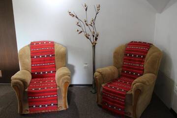 Фото номера Дом для отпуска Фермерские дома La Casa Boierului г. Cătunele 14